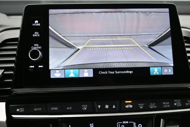Used 2025 Honda Odyssey EX-L image 14