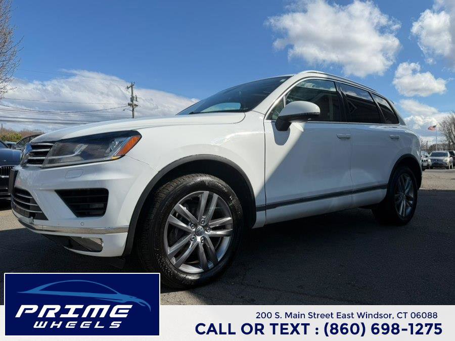 Used 2016 Volkswagen Touareg Lux AWD/4WD image 3