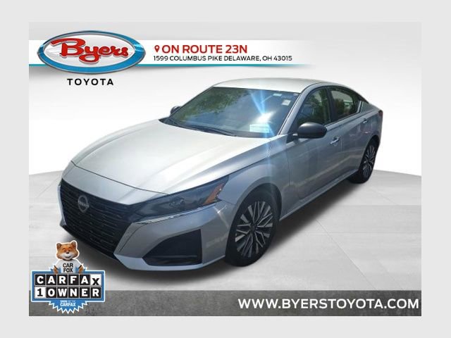 Used 2025 Nissan Altima 2.5 SV FWD image 1