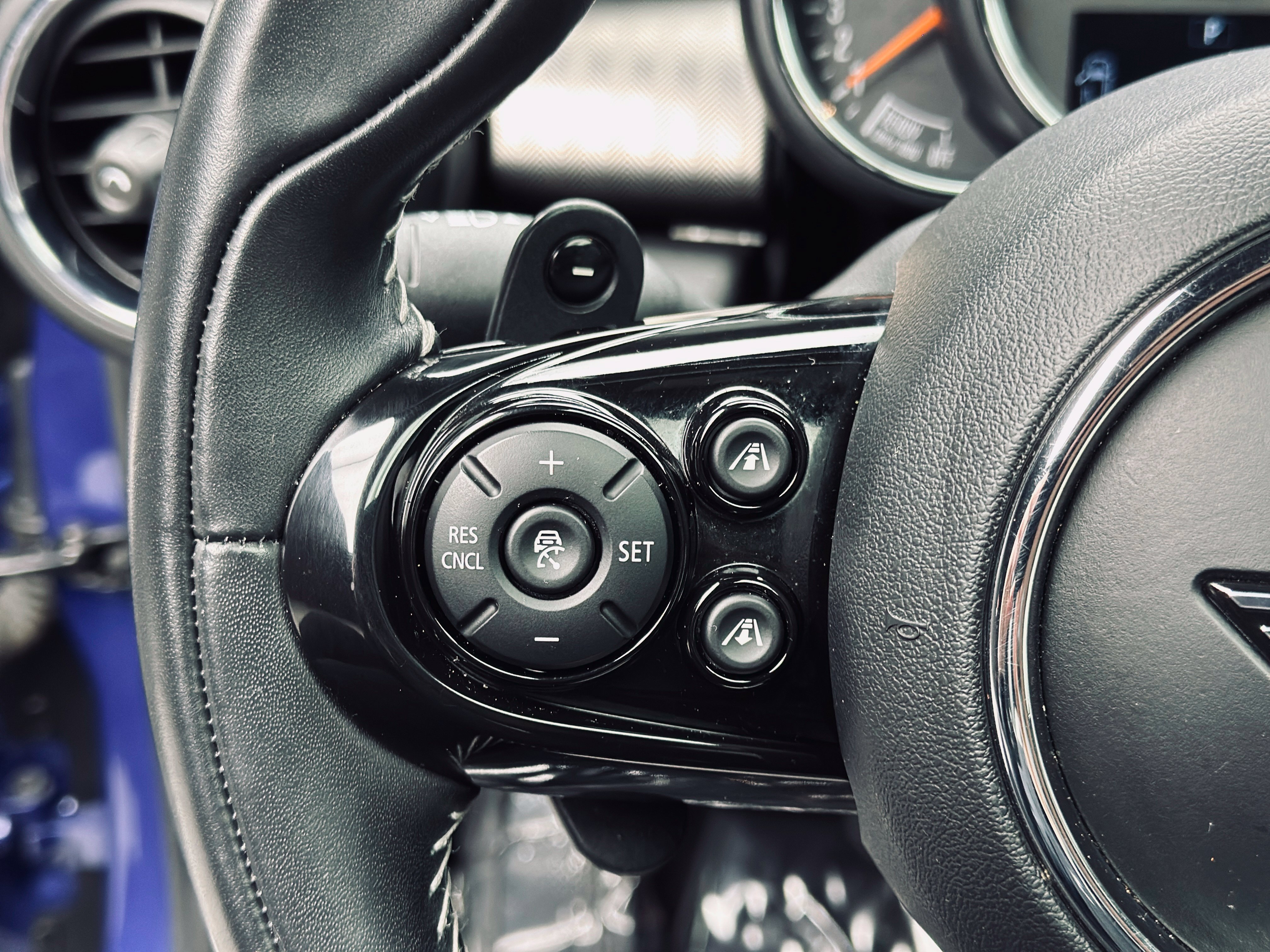 Used 2020 MINI Cooper S w/ Driver Assistance Package FWD image 25