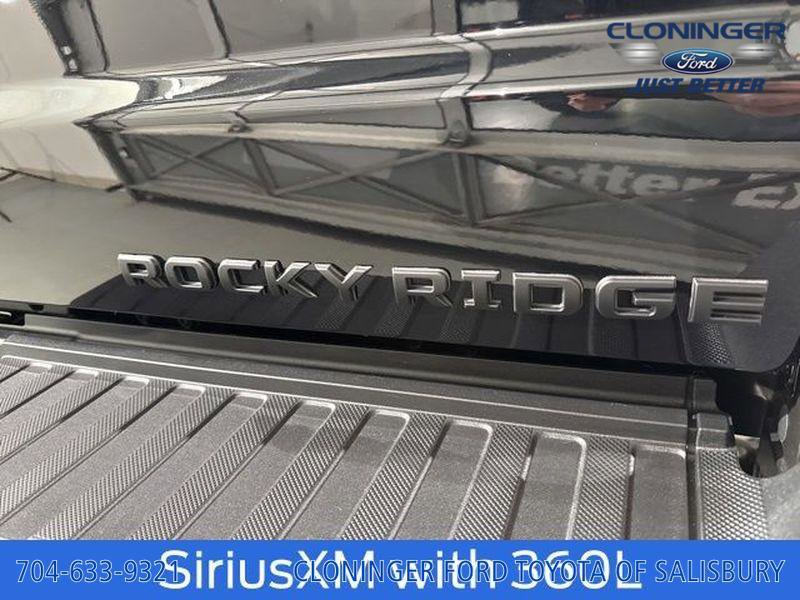 New 2026 Ford F250 Lariat w/ Black Appearance Package image 12