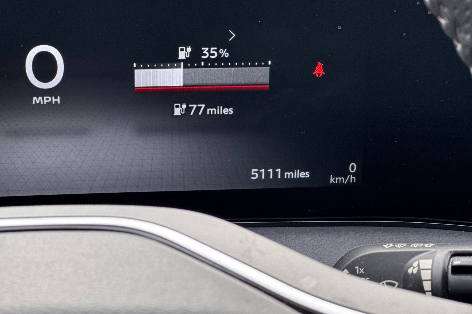 Certified 2024 Nissan Ariya FWD image 31