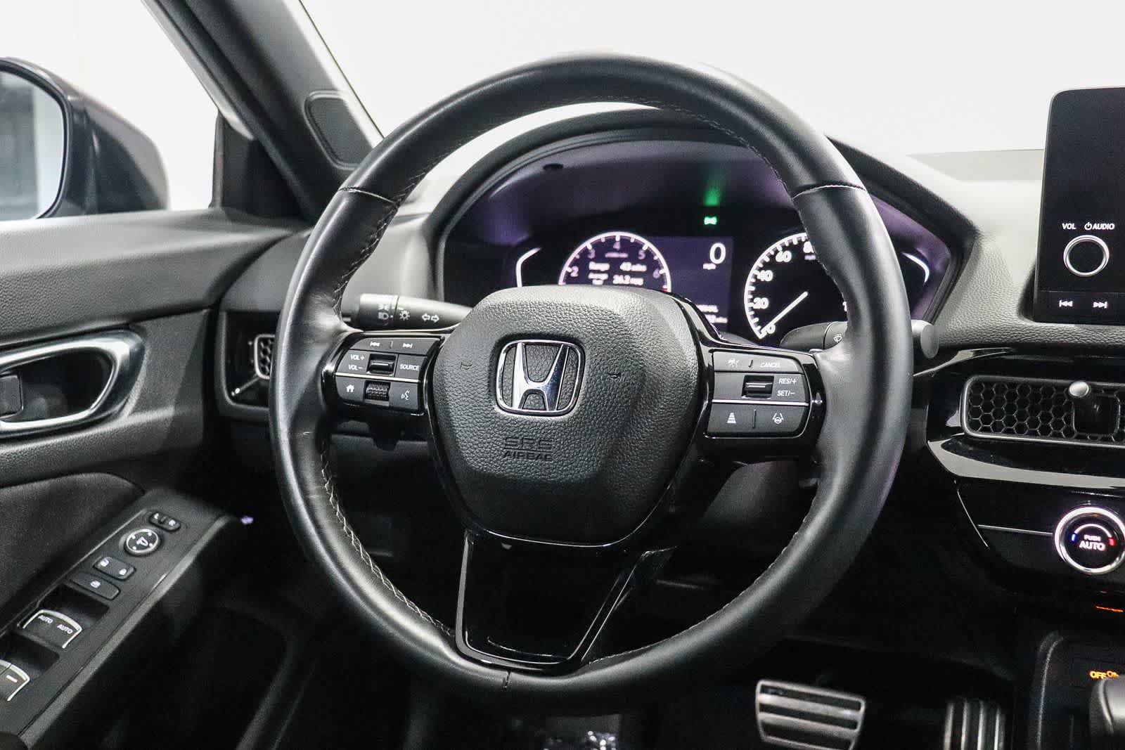Used 2025 Honda Civic Sport image 15