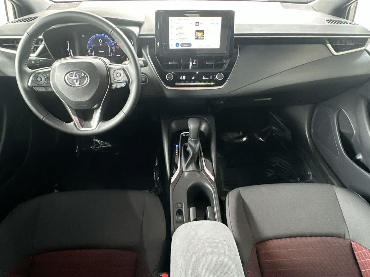 Used 2026 Toyota Corolla SE FWD image 24