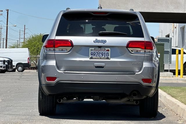 Certified 2020 Jeep Grand Cherokee Laredo w/ Laredo X Package RWD image 4
