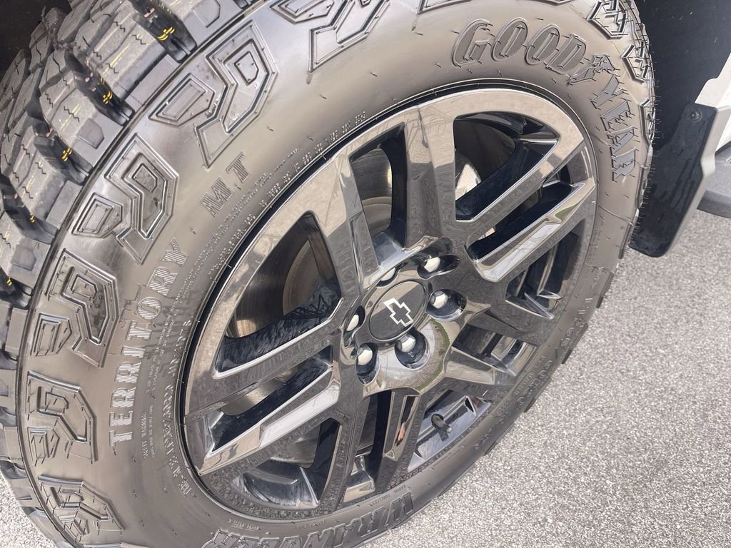 Used 2024 Chevrolet Silverado 1500 LT Trail Boss w/ LT Trail Boss Premium Package AWD/4WD image 10