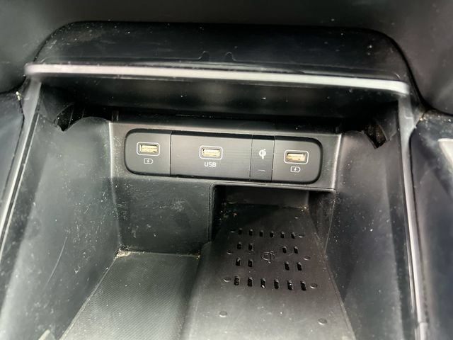 Used 2023 Kia Sorento S w/ Panoramic Sunroof Package AWD/4WD image 35