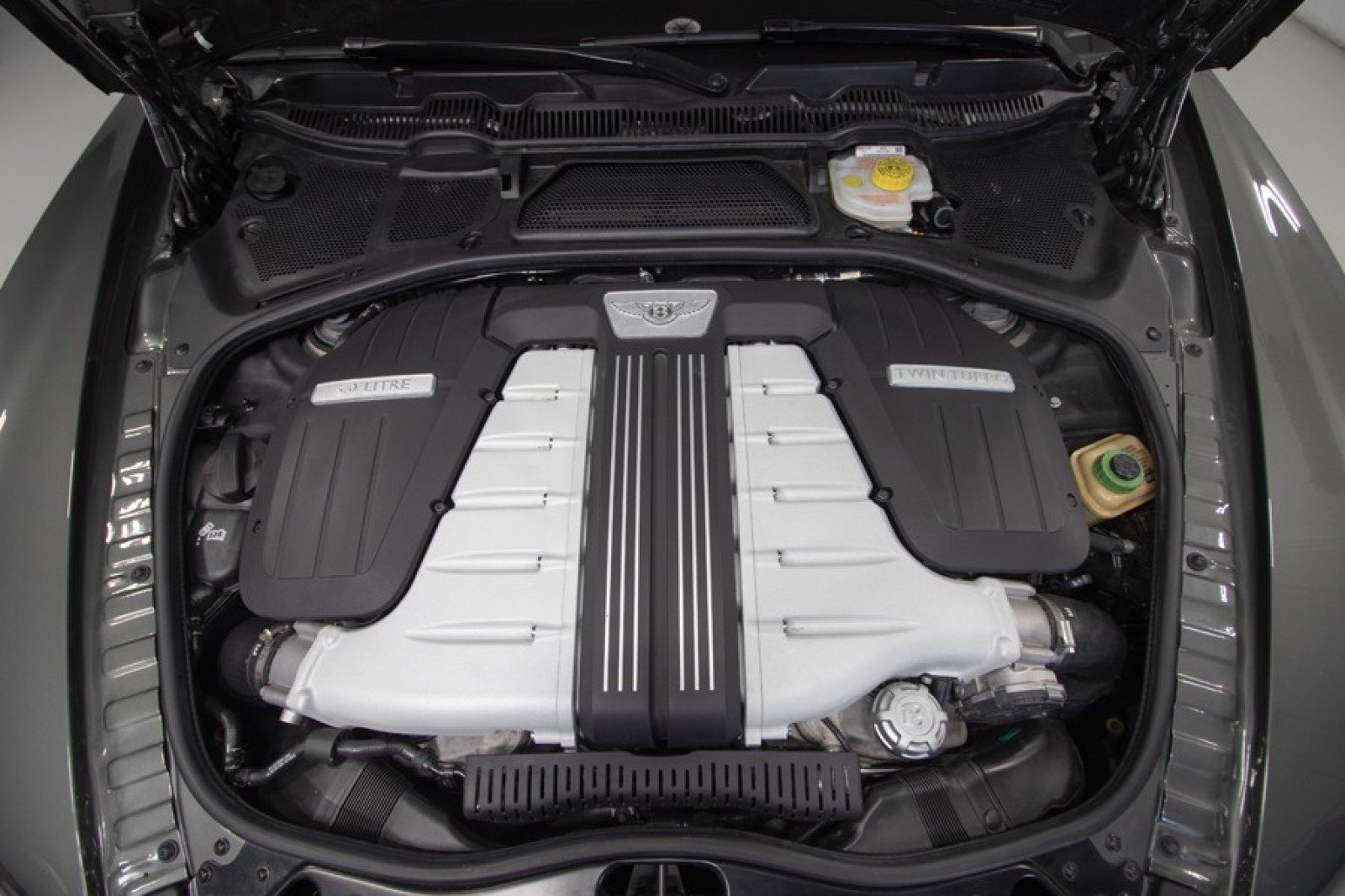 Used 2018 Bentley Continental GT image 54