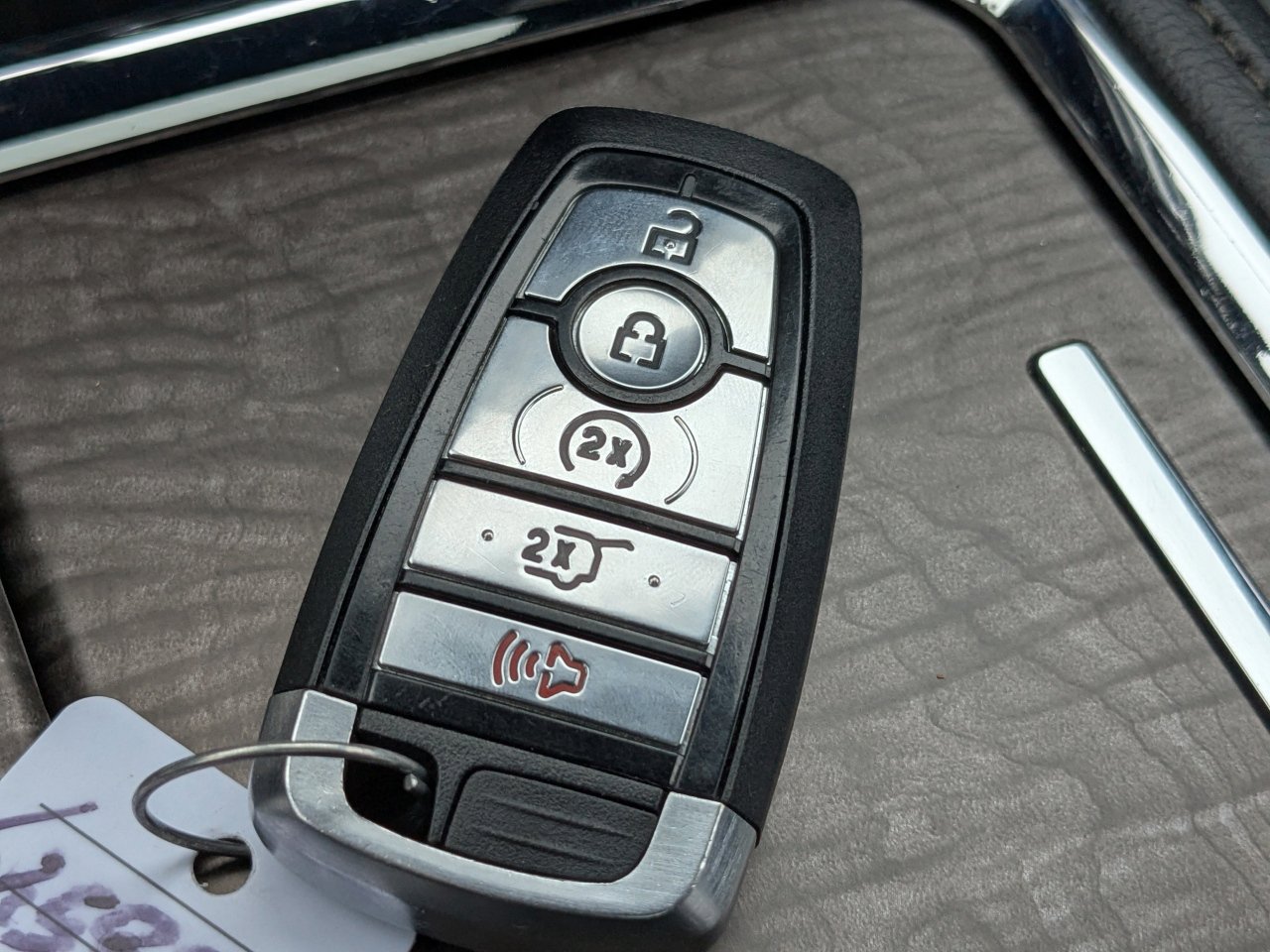 Used 2018 Ford Expedition Limited w/ Equipment Group 301A image 37