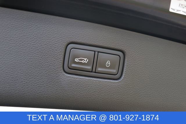 Used 2025 Genesis GV80 2.5T Standard AWD/4WD image 13