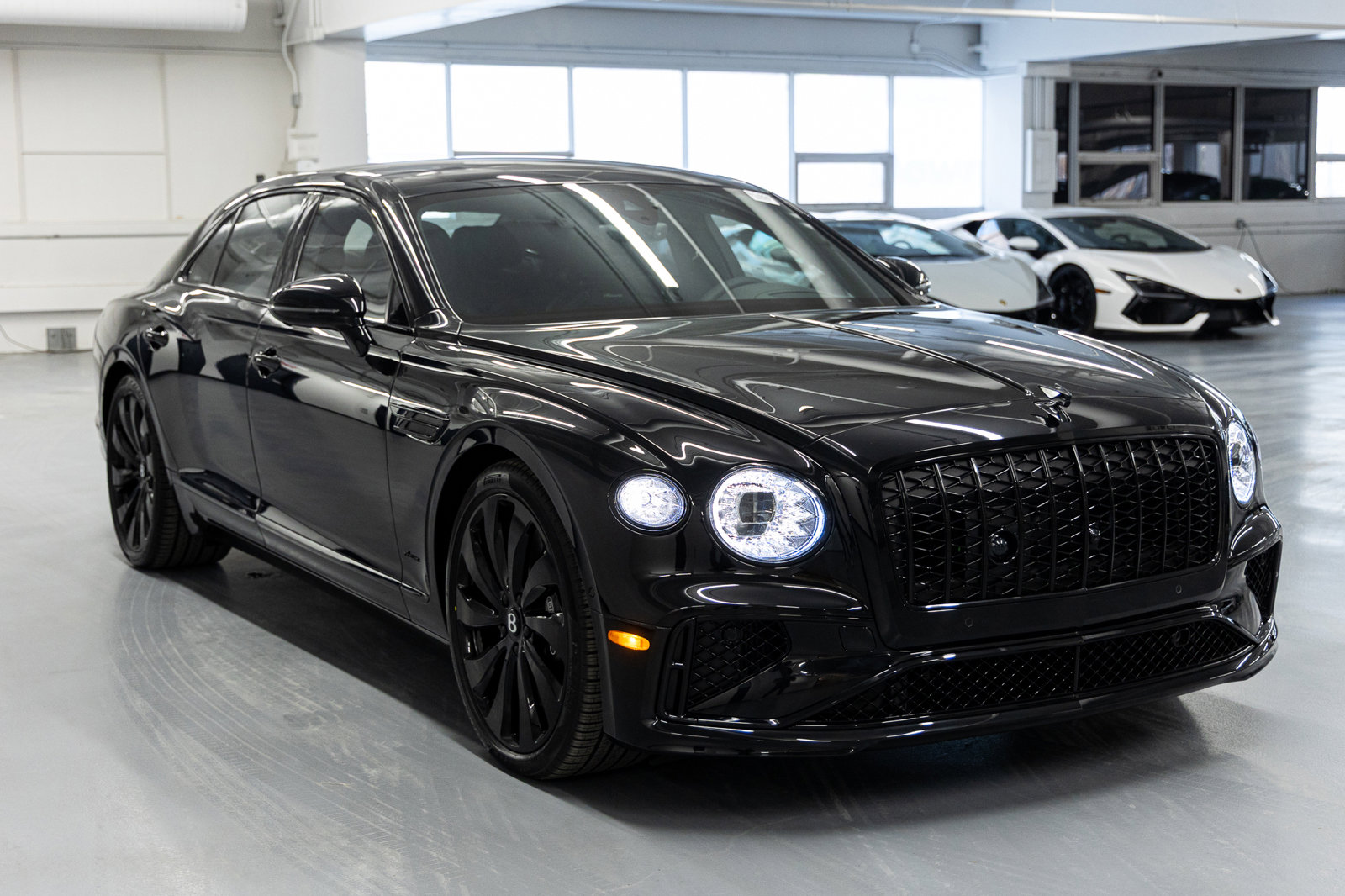 New 2026 Bentley Flying Spur Plug-In Hybrid AWD/4WD image 6