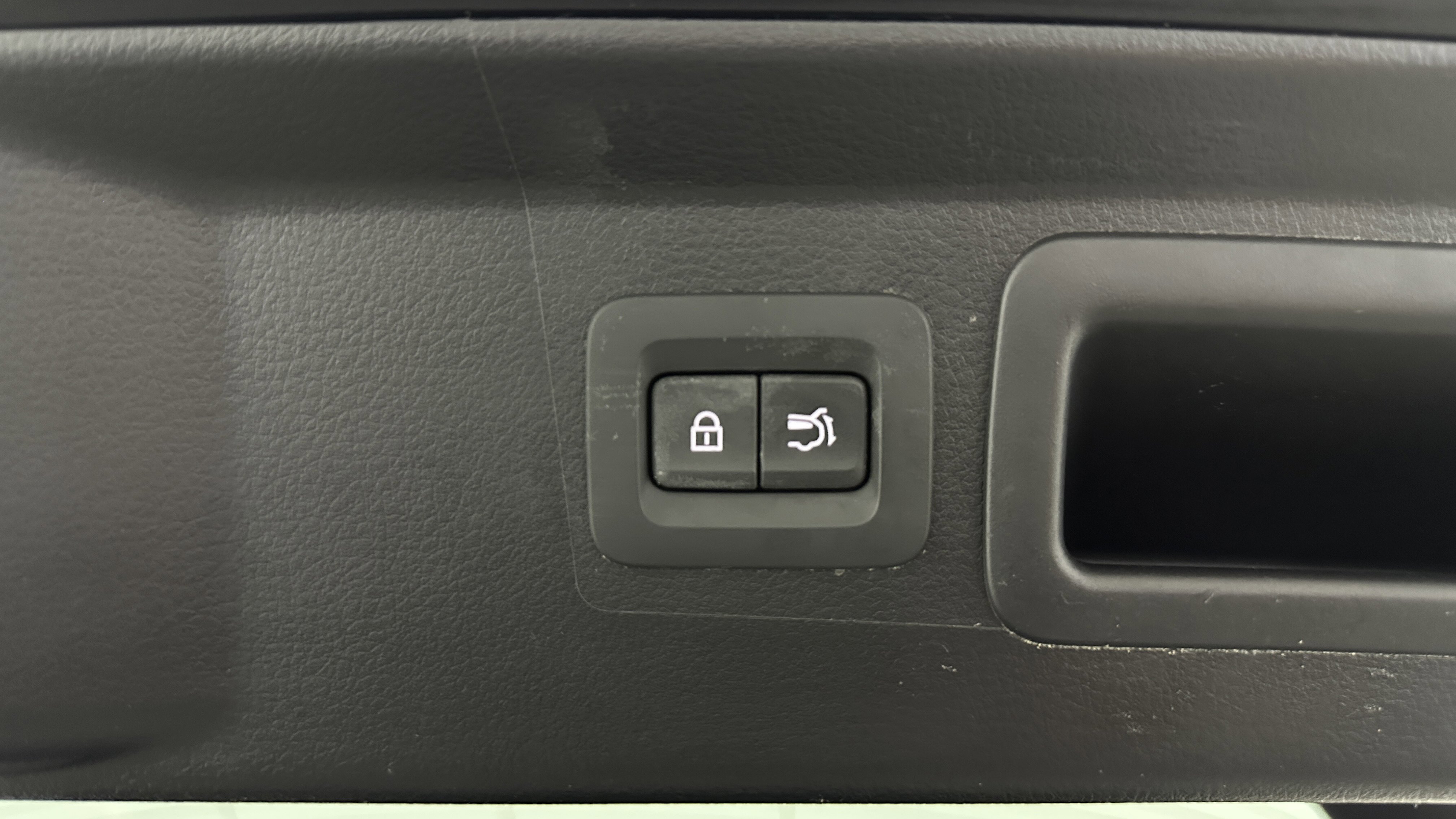 Used 2023 MAZDA CX-50 2.5 S w/ Cargo Package image 29