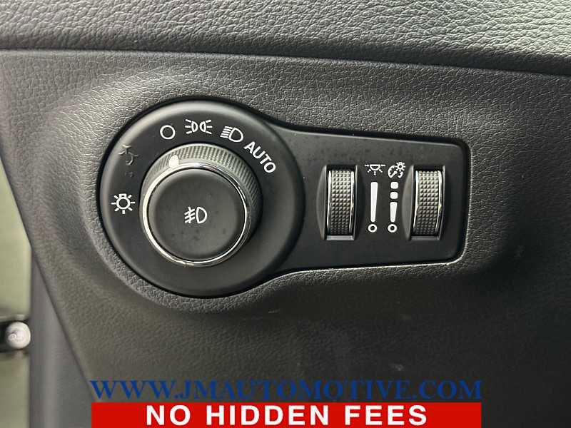 Used 2019 Jeep Compass Latitude w/ Popular Equipment Group image 38
