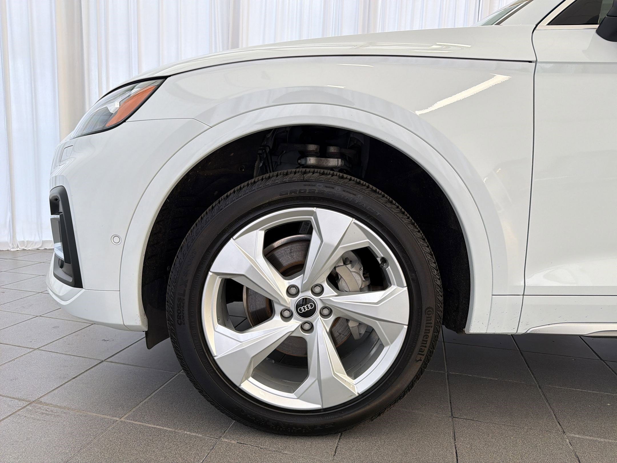 Used 2021 Audi Q5 Prestige w/ Prestige Package image 12