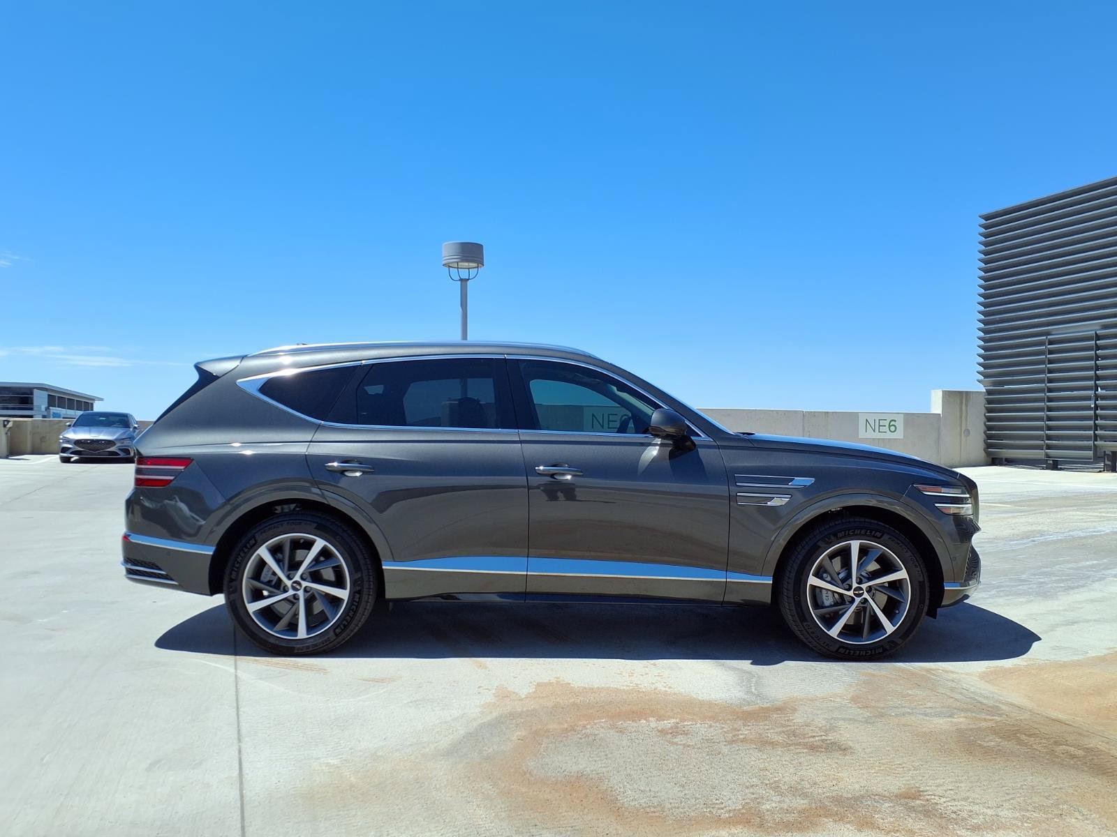 Certified 2026 Genesis GV80 2.5T Advanced AWD/4WD image 7
