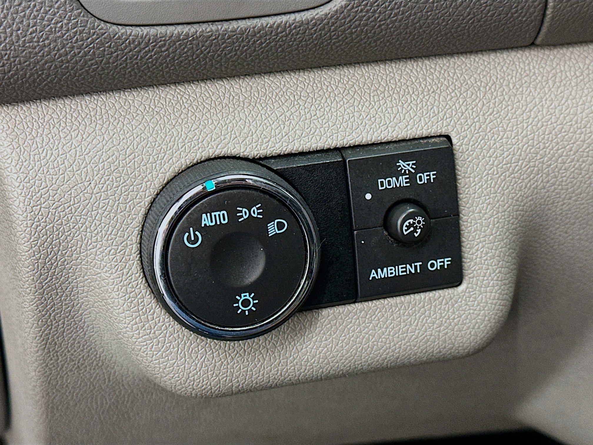 Used 2013 Buick Enclave Leather image 17