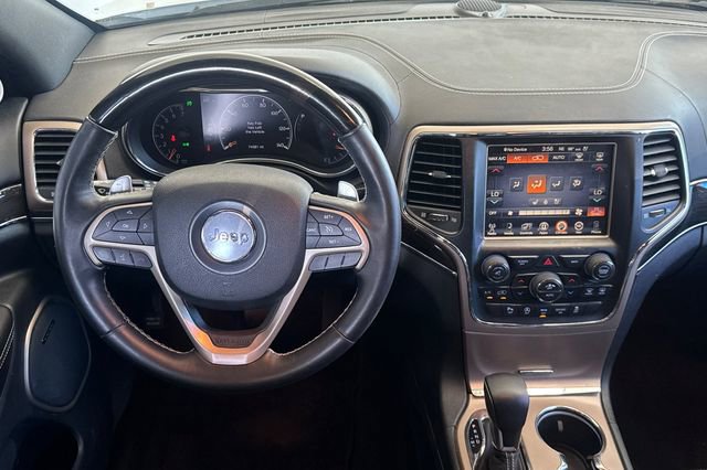 Used 2017 Jeep Grand Cherokee Overland image 14