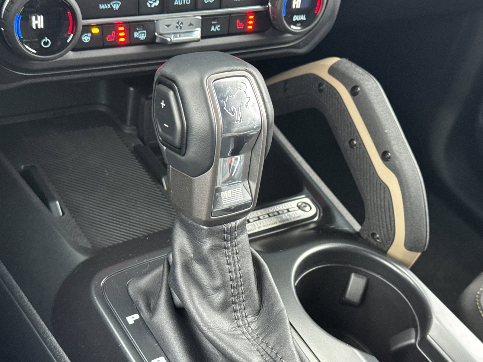 New 2025 Ford Bronco Badlands w/ Sasquatch Package image 23