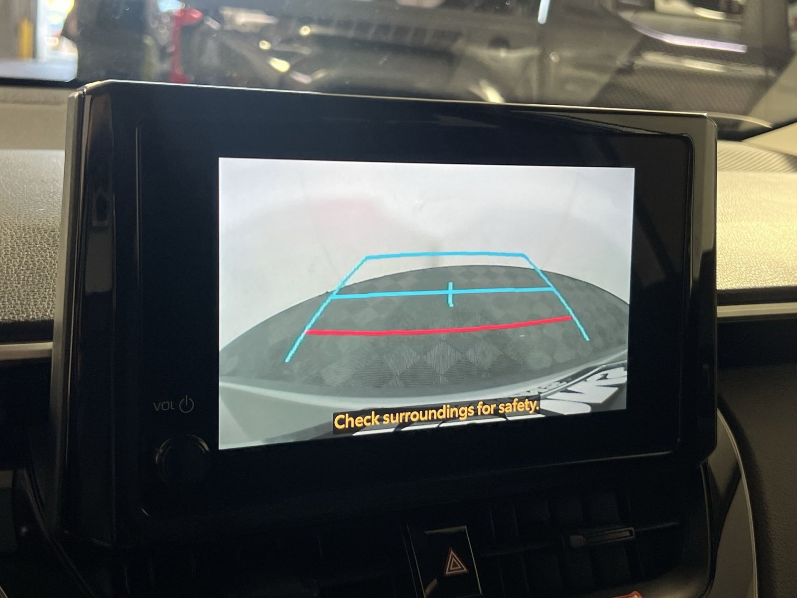 Used 2025 Toyota Corolla Cross LE FWD image 19