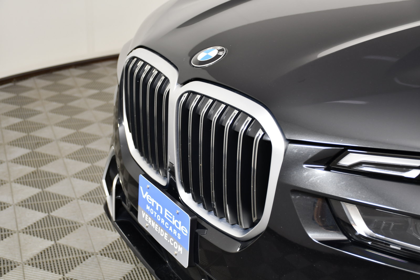 Used 2026 BMW X7 xDrive40i AWD/4WD image 11