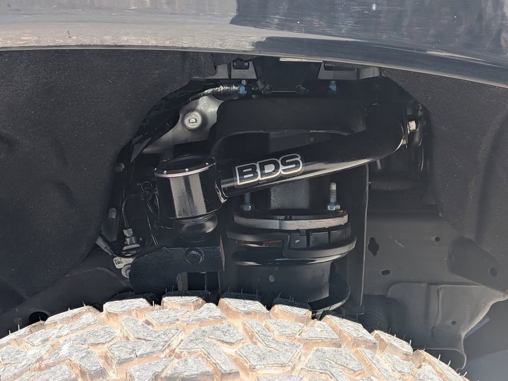 Used 2022 Chevrolet Silverado 1500 RST AWD/4WD image 37