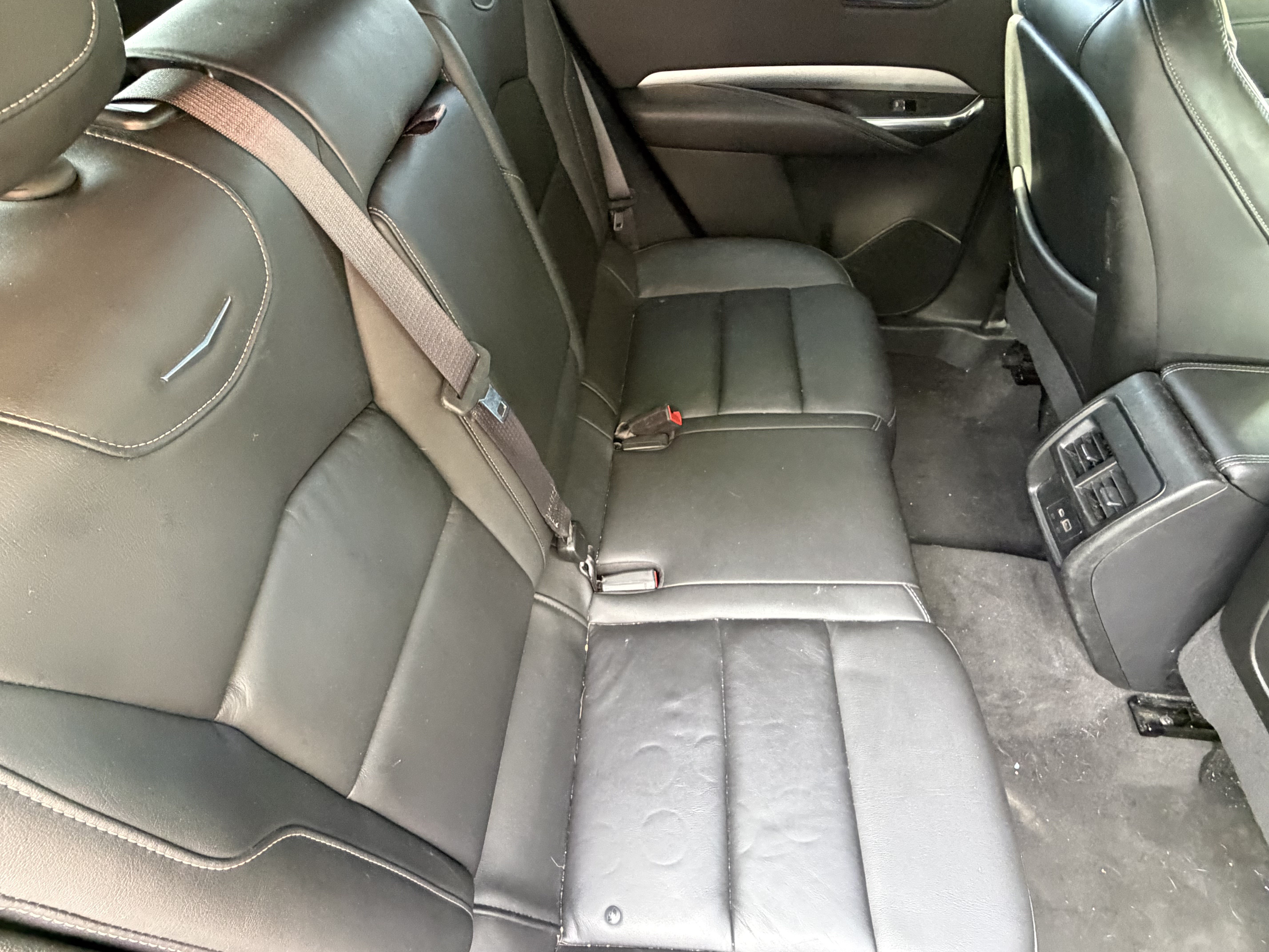 Used 2021 Cadillac XT4 Premium Luxury AWD/4WD image 38