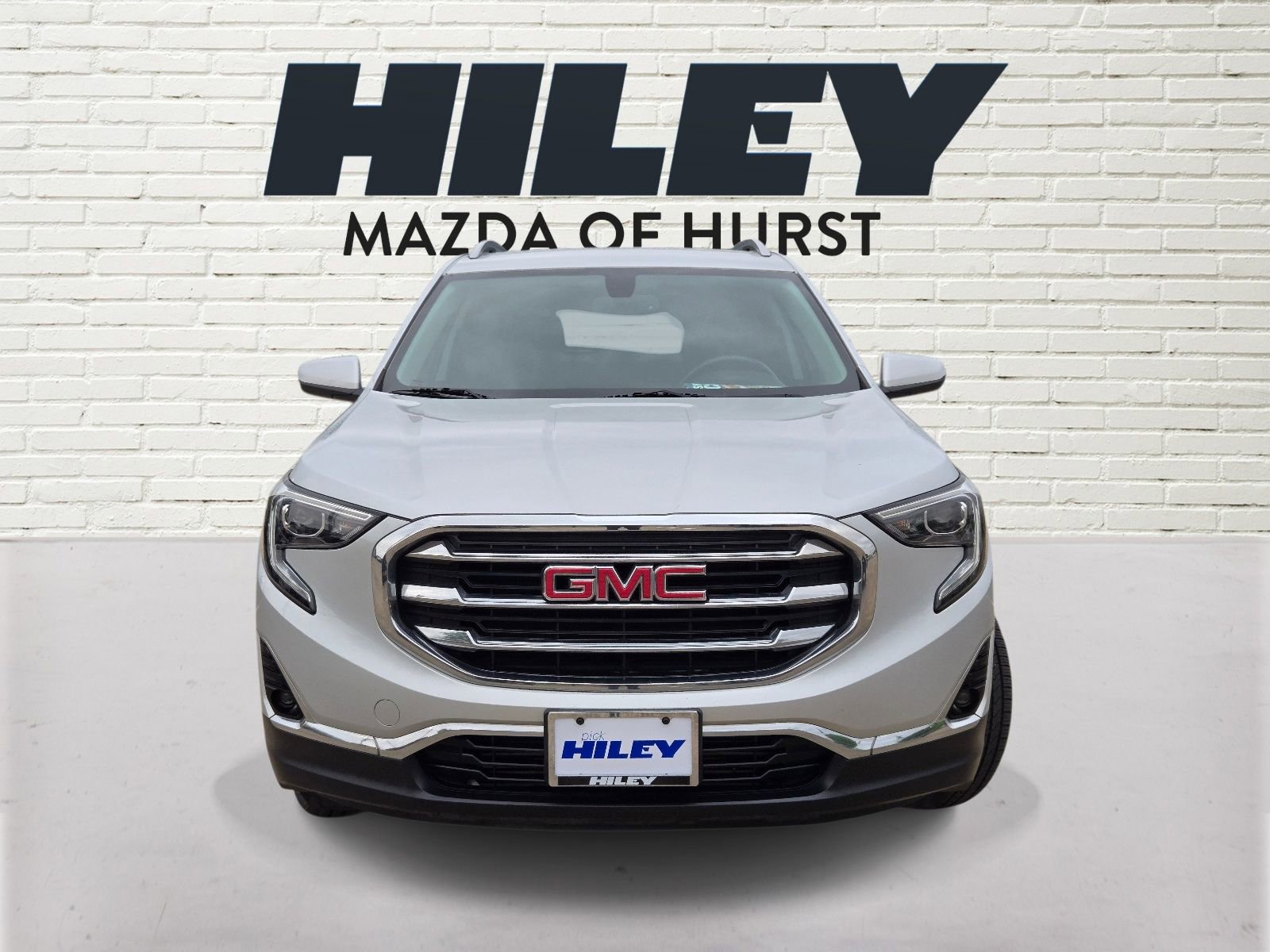 Used 2019 GMC Terrain SLT image 2