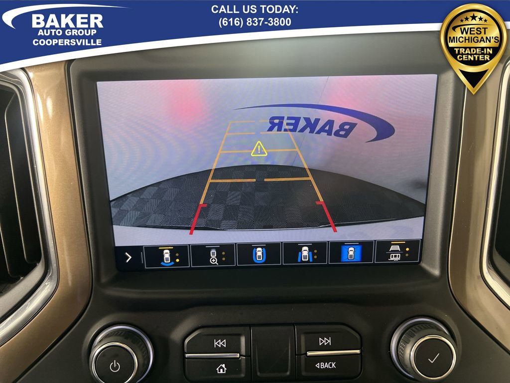 Used 2021 Chevrolet Silverado 1500 High Country w/ Technology Package image 16