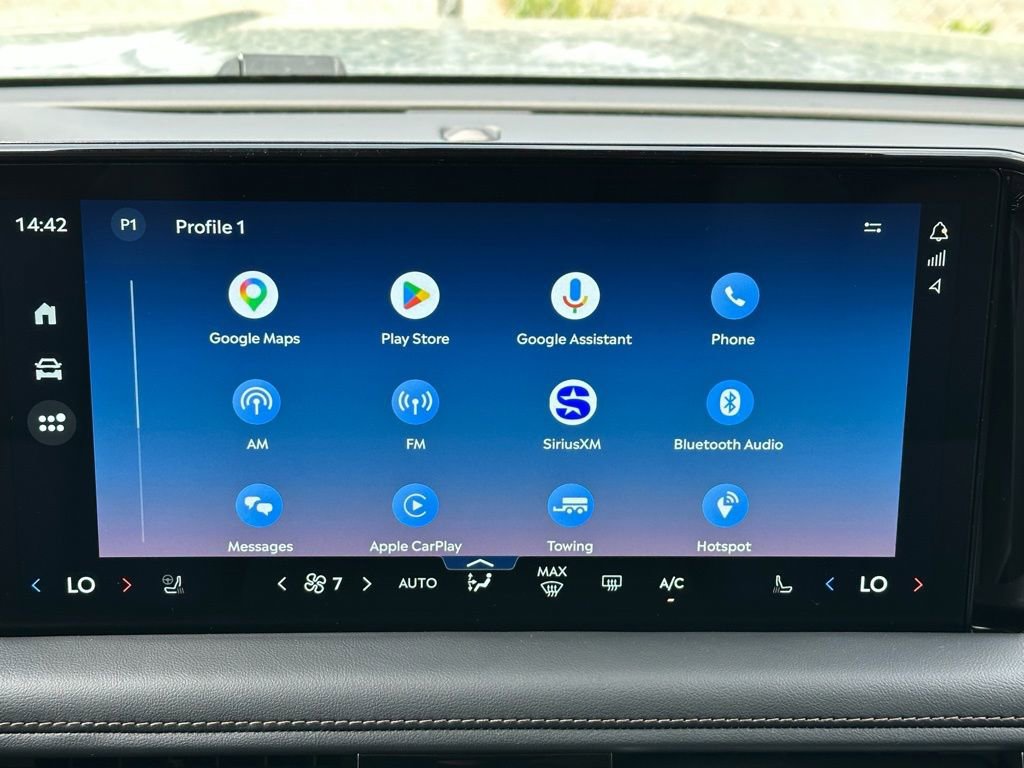 New 2026 Lincoln Aviator AWD image 13