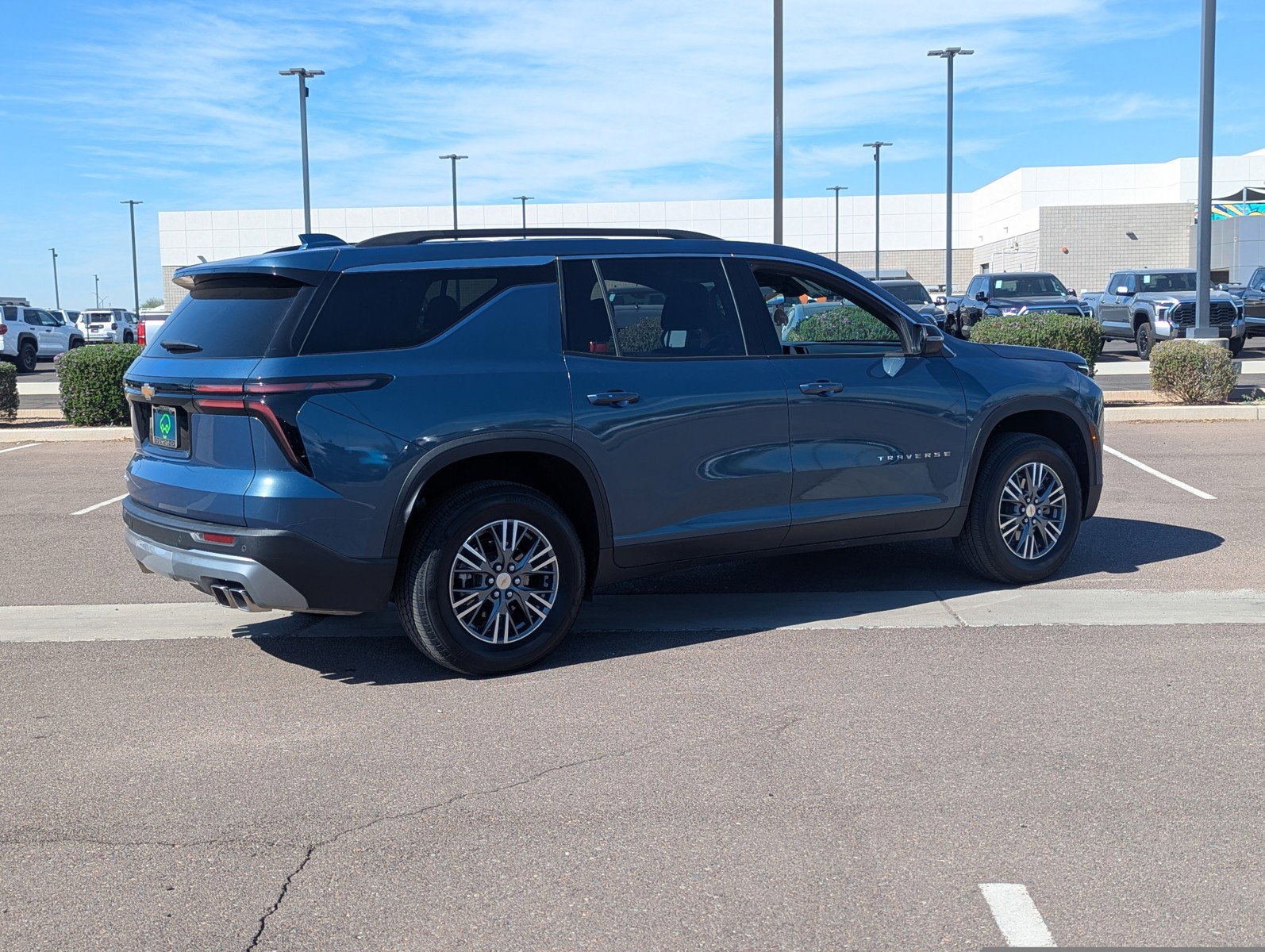 Certified 2025 Chevrolet Traverse LT image 5