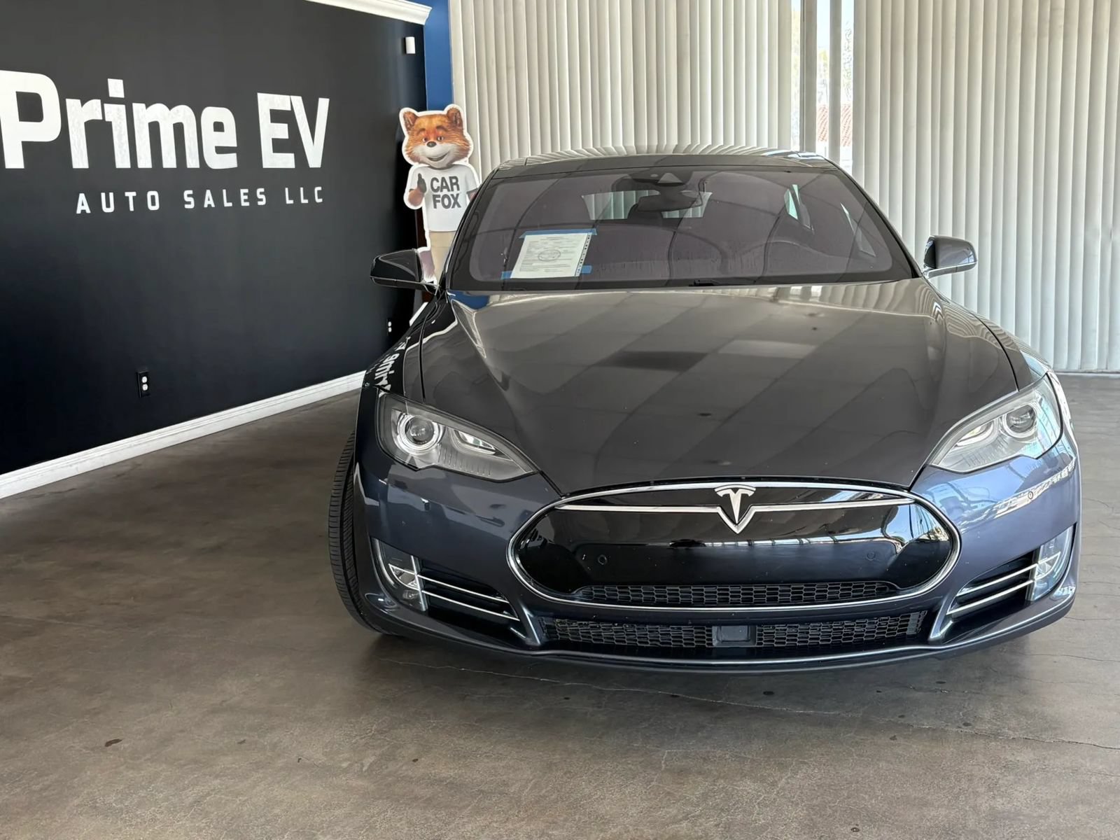 Used 2015 Tesla Model S 85D AWD/4WD image 2
