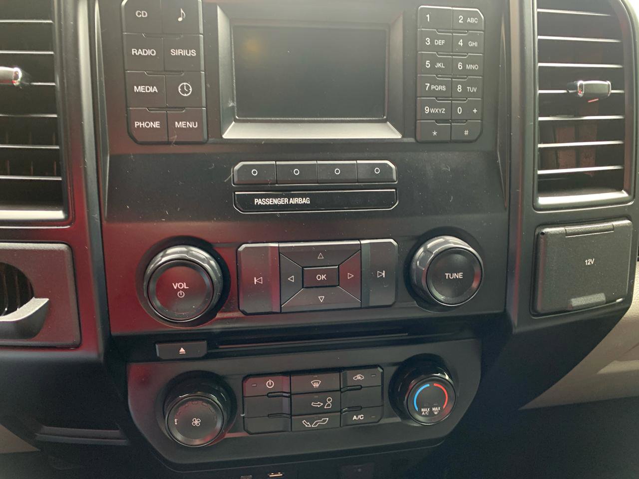 Used 2015 Ford F150 XL w/ Equipment Group 101A Mid RWD image 25