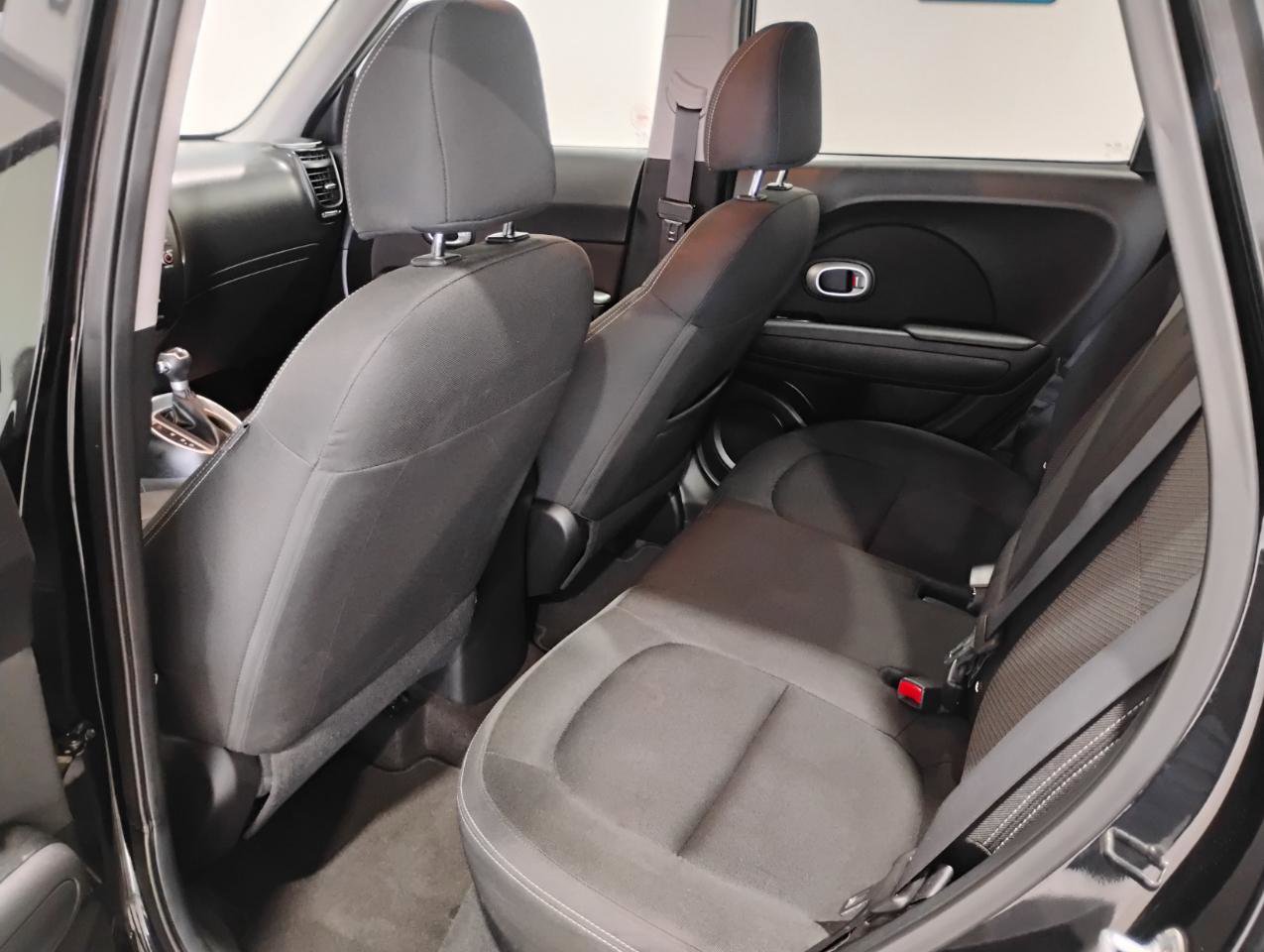 Used 2019 Kia Soul + FWD image 35