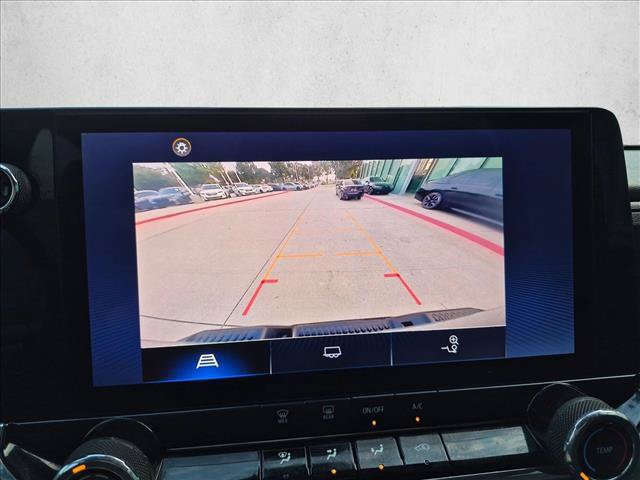 Used 2023 Chevrolet Colorado Trail Boss w/ LPO, Dark Essentials Package AWD/4WD image 14
