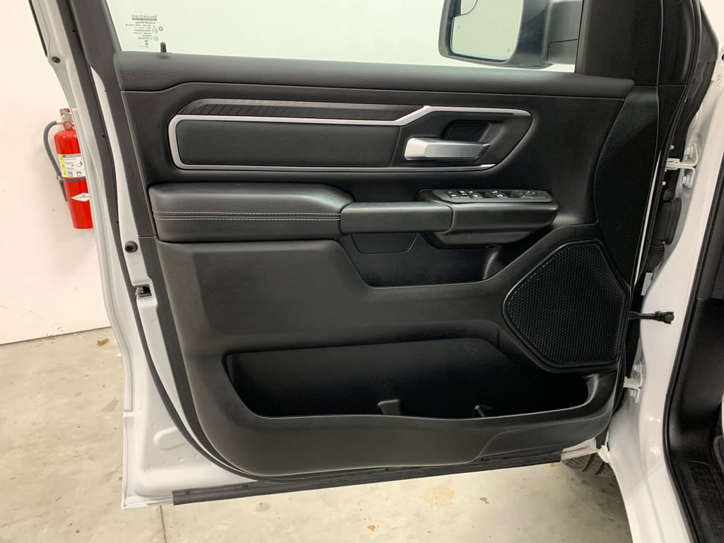 Used 2025 RAM 1500 Big Horn AWD/4WD image 18