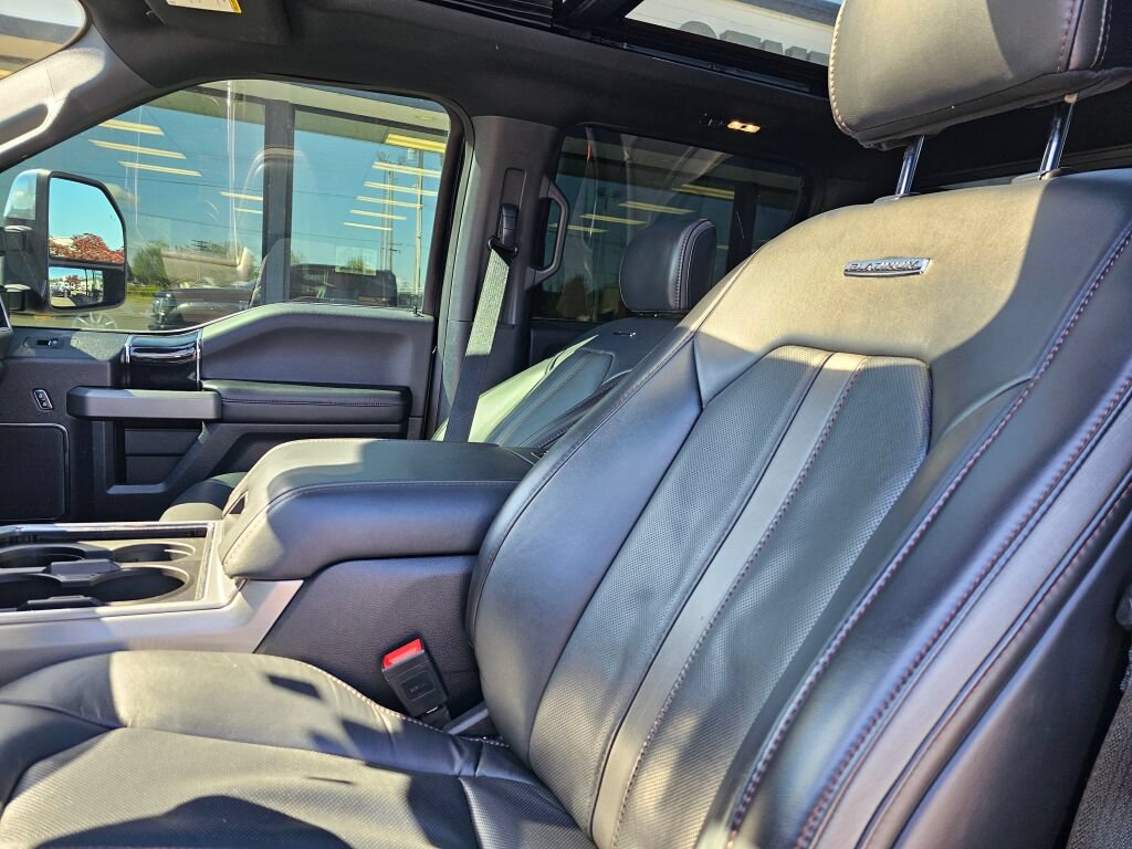 Used 2022 Ford F350 Platinum AWD/4WD image 18