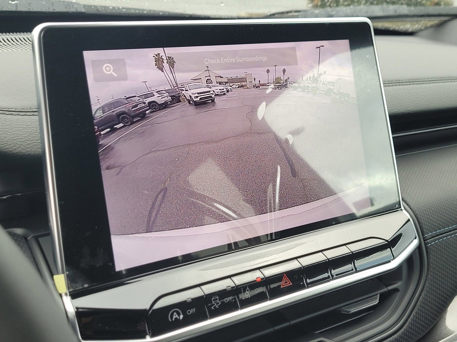 New 2026 Jeep Compass Latitude image 14