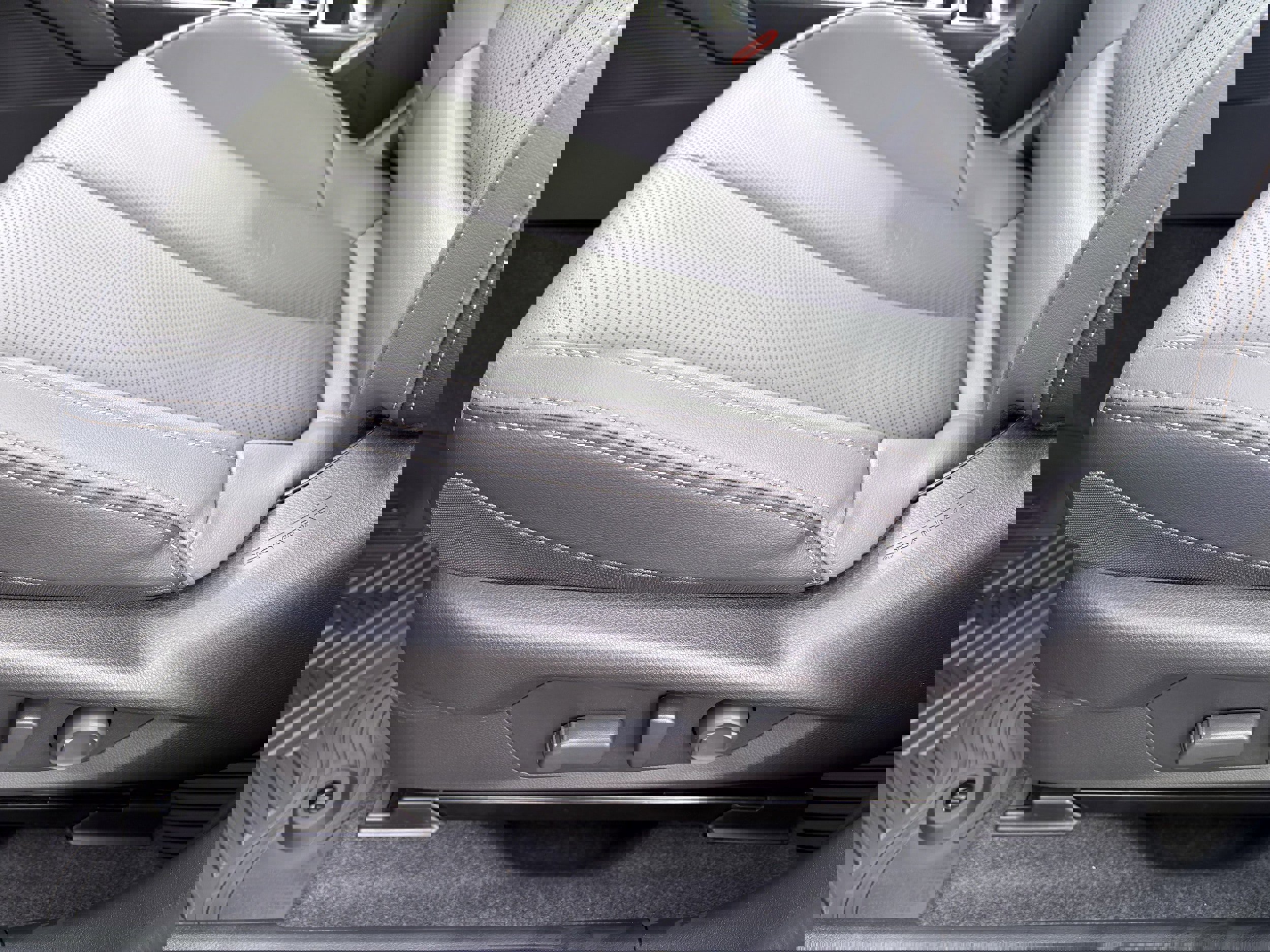 New 2026 Subaru Outback Limited image 30