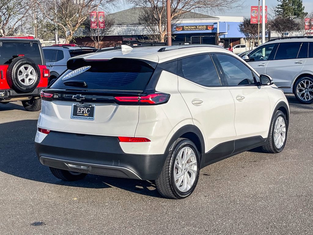 Used 2022 Chevrolet Bolt EUV LT image 4