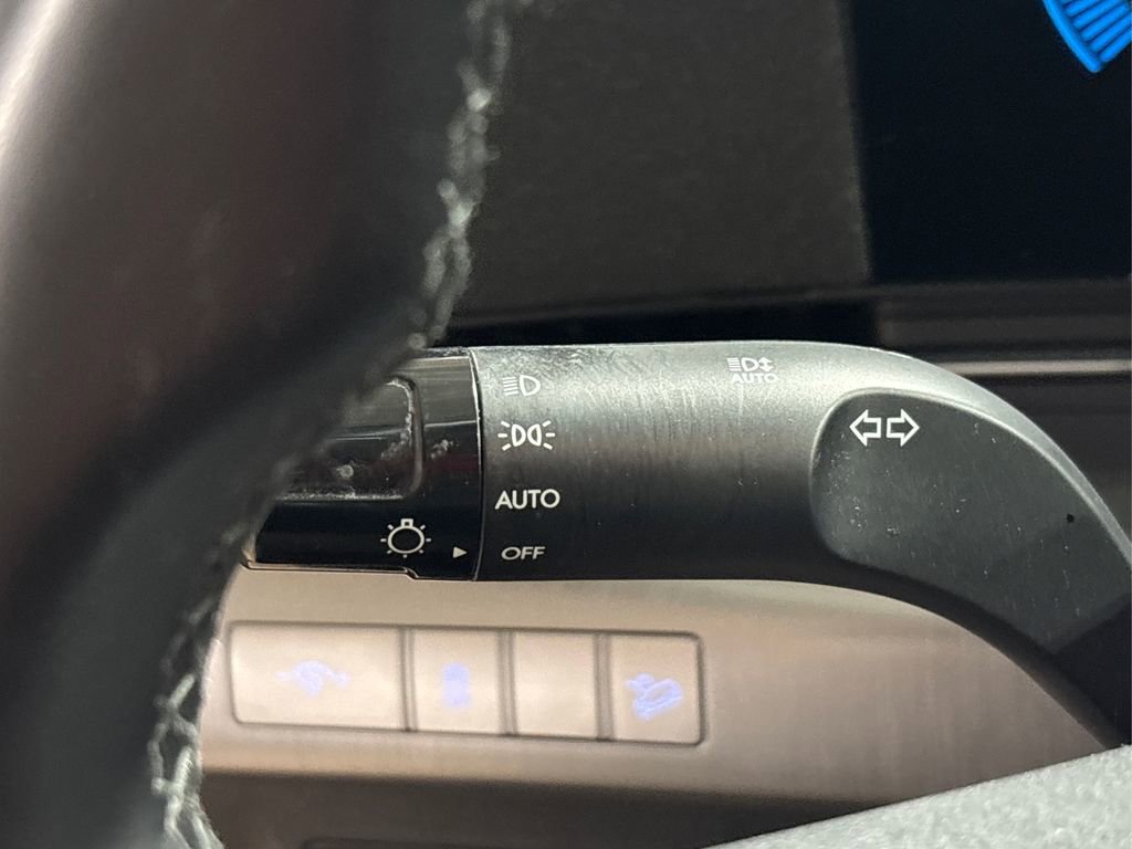 Used 2024 Hyundai Kona SEL image 25