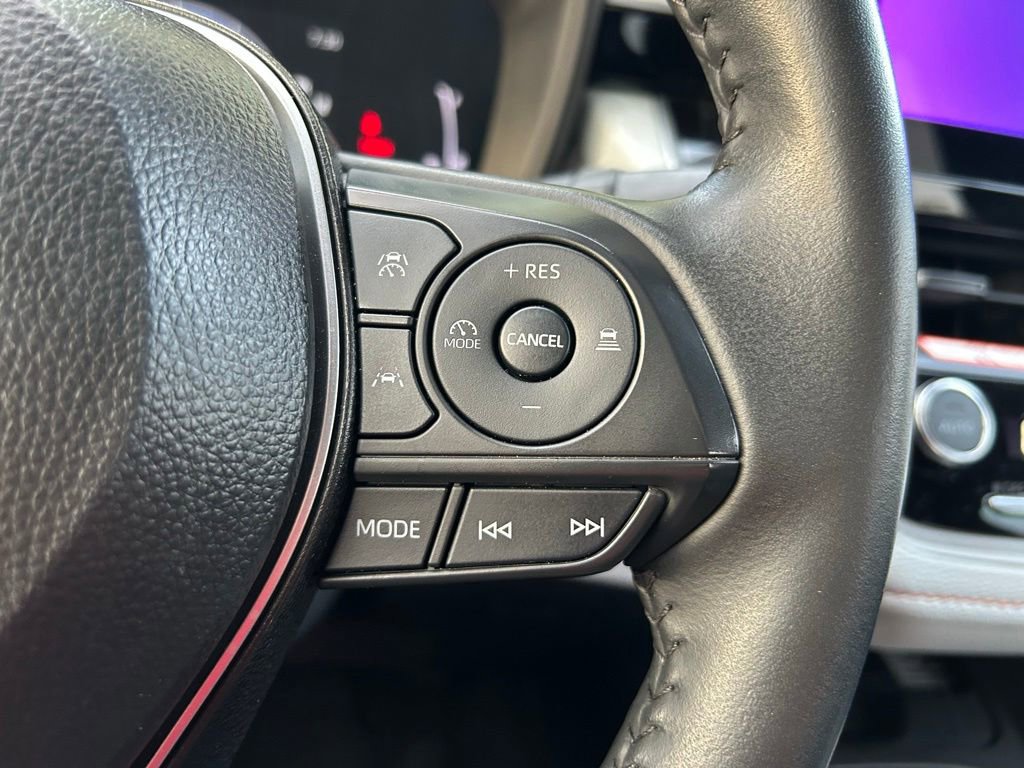 Used 2025 Toyota Corolla FX w/ Convenience Package FWD image 19