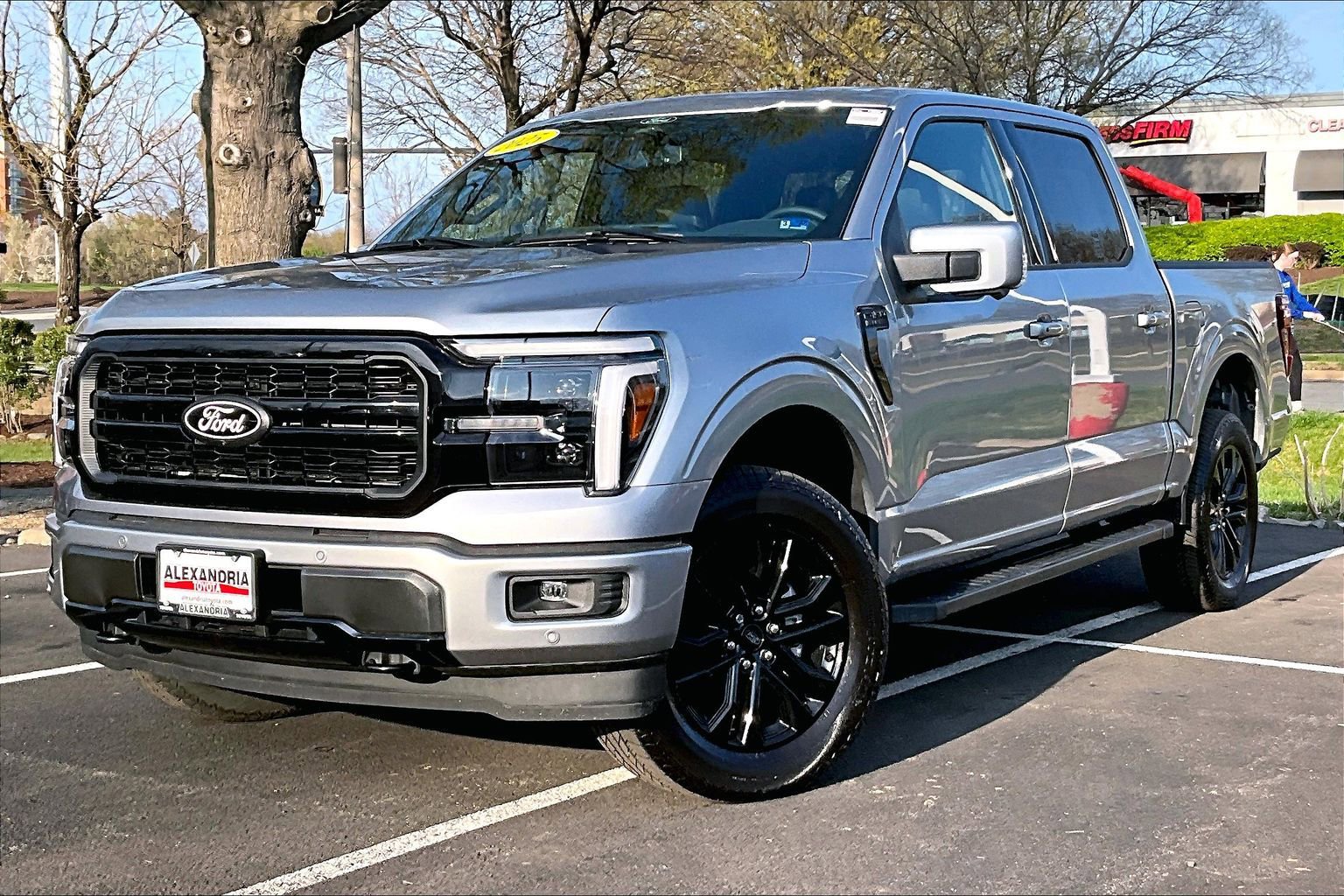 Used 2025 Ford F150 Lariat image 1