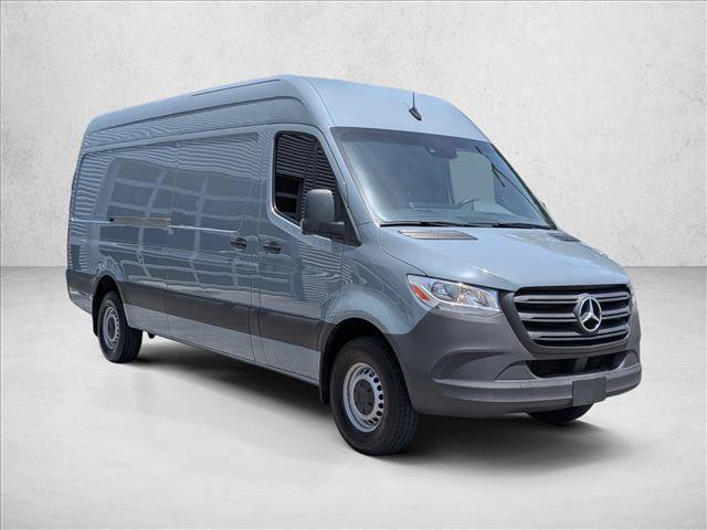 Used 2023 Mercedes-Benz Sprinter 2500 w/ Acoustic Package image 3