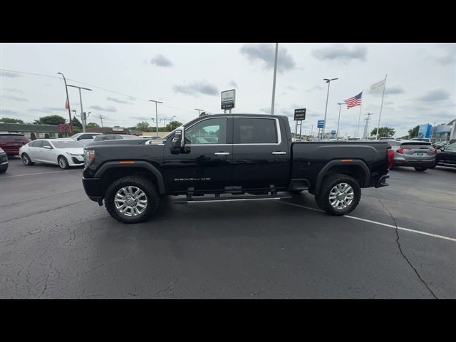 Certified 2020 GMC Sierra 2500 Denali w/ Technology Package AWD/4WD image 5