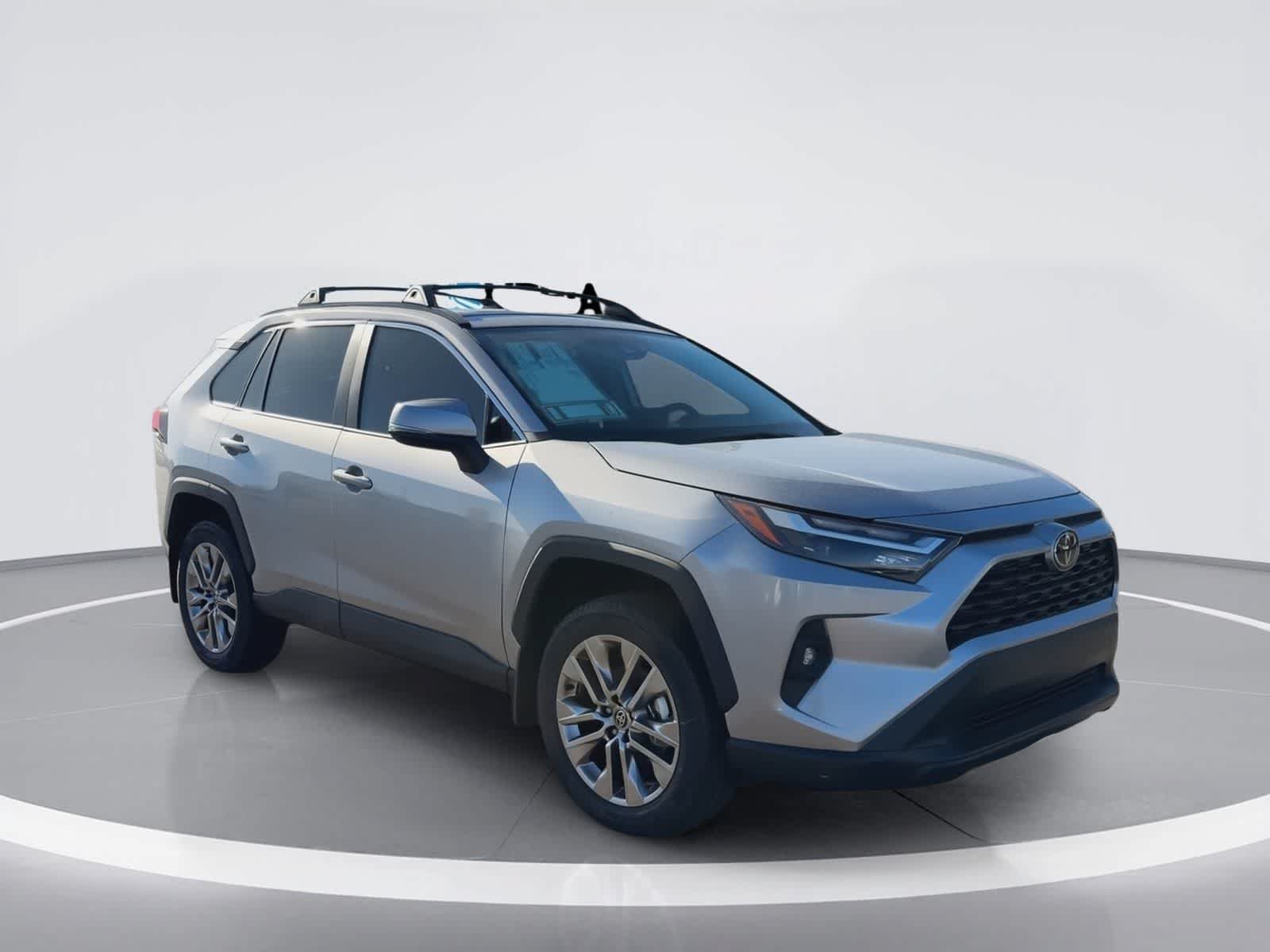 New 2025 Toyota RAV4 XLE Premium w/ Weather Package FWD video 2