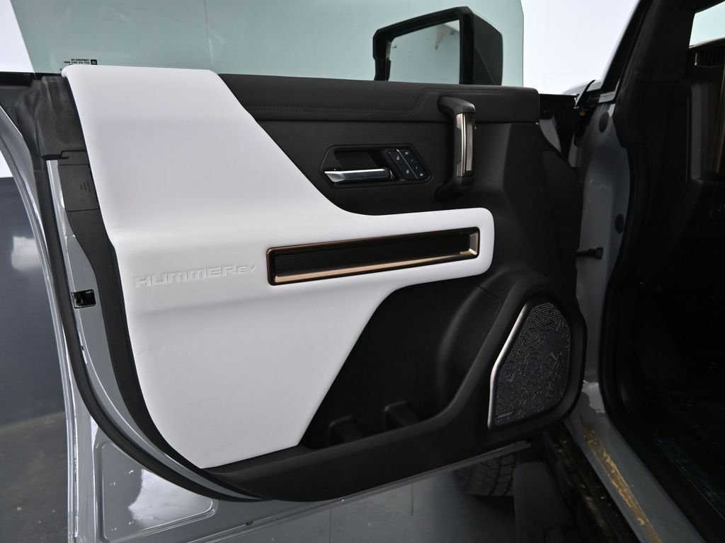 New 2025 GMC Hummer EV 2X image 19