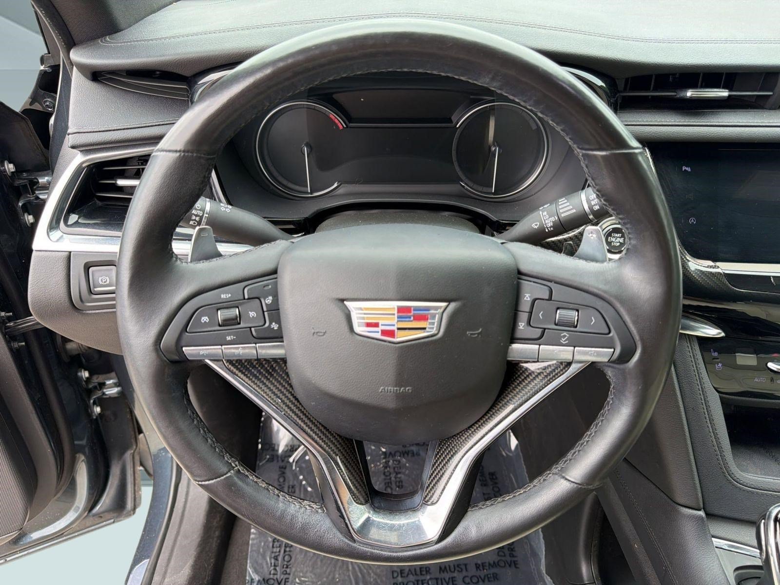 Used 2020 Cadillac XT6 Sport AWD/4WD image 16