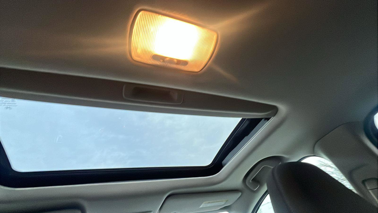 Used 2019 Honda HR-V EX image 19