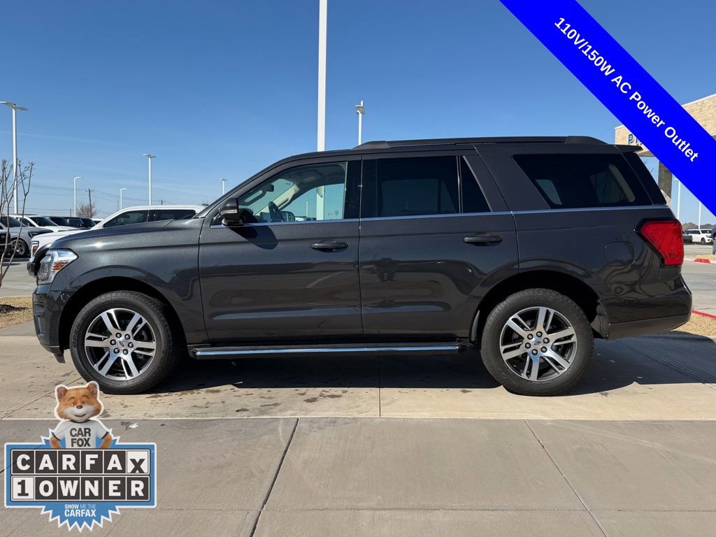 Used 2023 Ford Expedition XLT image 11