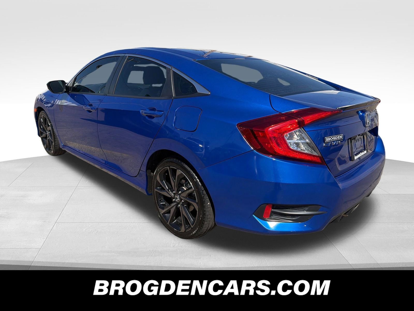 Used 2019 Honda Civic Sport image 6